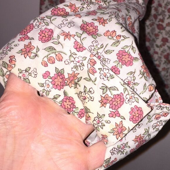 Retro Red Flowered Blouse XL - Picture 7 of 10